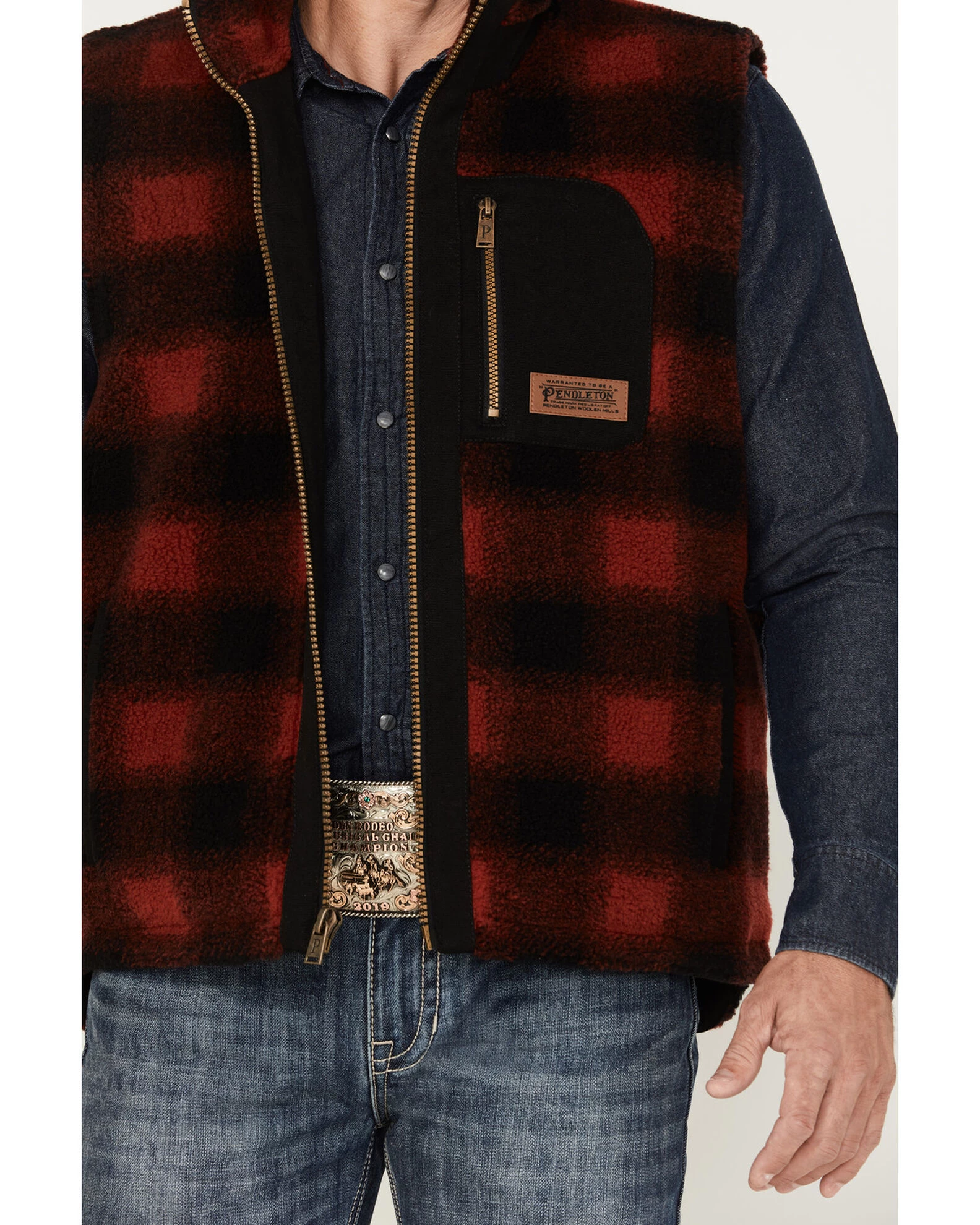 Pendleton Men's Ridgeline Buffalo Checker Fleece Vest 2 Pendleton Men's Ridgeline Buffalo Checker Fleece Vest - Image 2